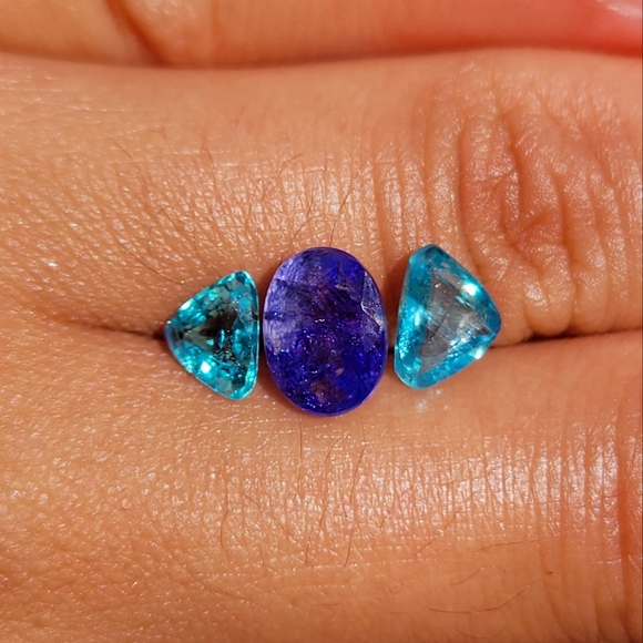 🌴🌊Summer Sale!🌊🌴Tanzanite & Paraiba Tourmaline Parcel - Picture 1 of 4